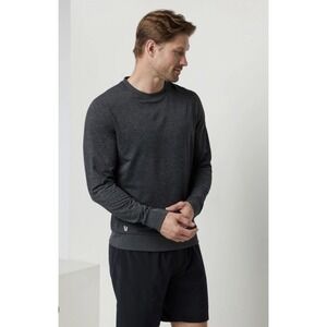 Vuori Men's M Ponto Performance Crew Gray Long Sleeve Pullover V224